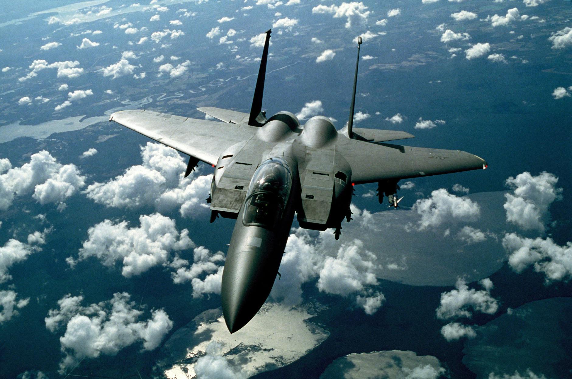 Operation Desert Storm: When Falcons Dominated the Skies